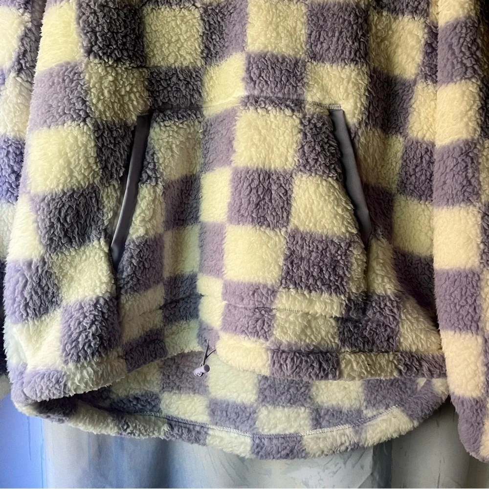 🎉HP🎉 SO Cozy Purple Checkered Fleece Pullover - Picture 2 of 13